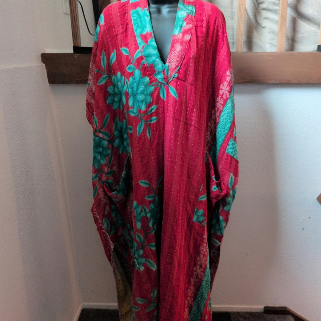 Kantha Bae Red Sari Midi Moo - One Size