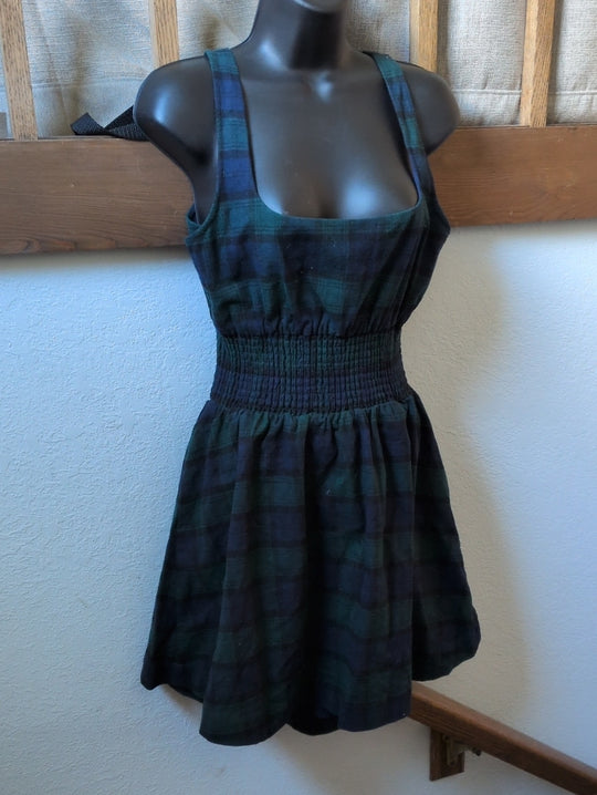 Hill House Cher Dress In Stewart Blackwatch Plaid Size M