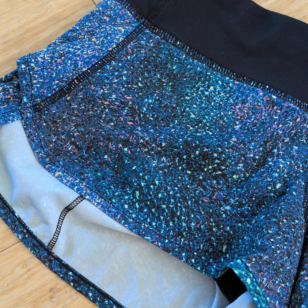 Lululemon Speed Shorts in "Strive Multi Black" Size 4