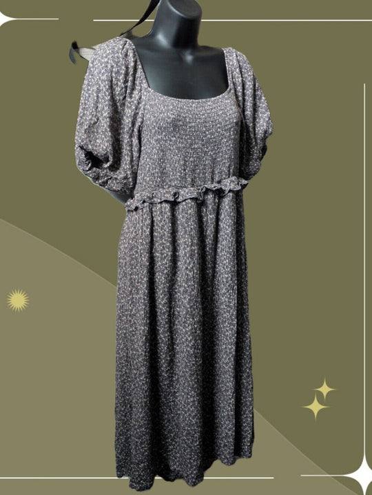 Neuflora Emory Dress In Grey Floral Size M
