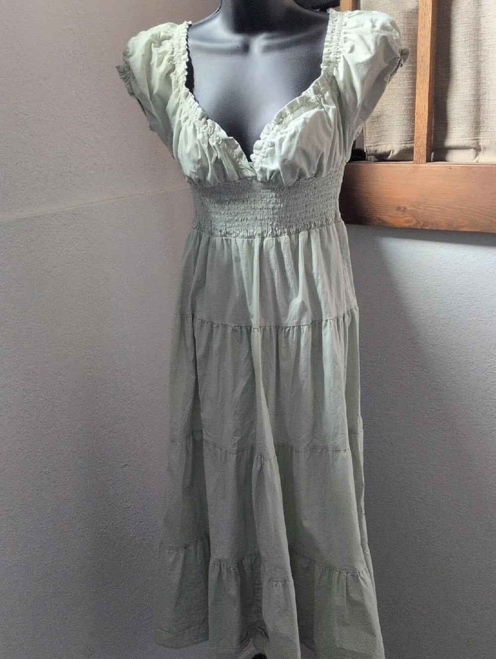 WeWoreWhat sage green puff sleeve smocked midi dress - S