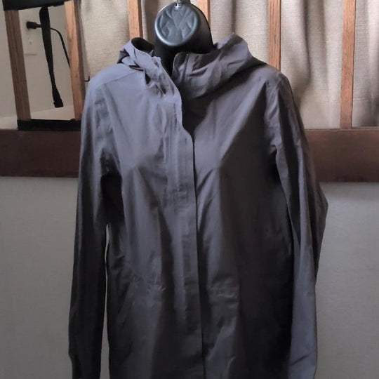 Lululemon Rain Haven Jacket - US 8