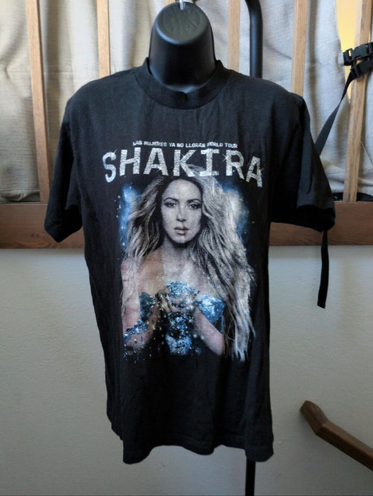 Shakira Las Mujeres Ya No Lloran North American Tour Shirt - M