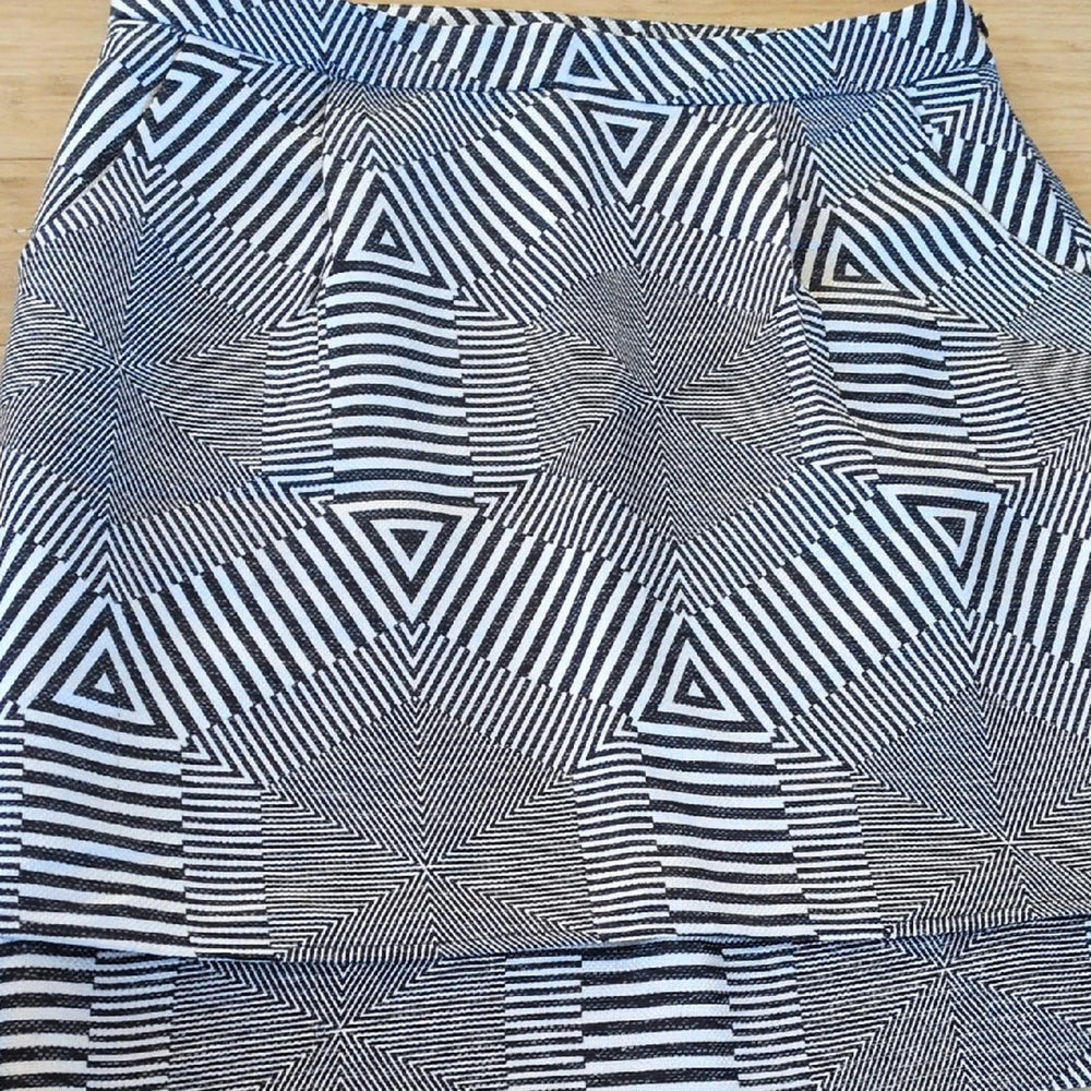 HD In Paris By Anthropologie Geometric Pencil Skirt - Large