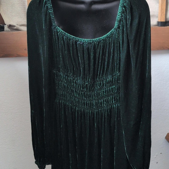 Hill house Home Jasmine Emerald Green Long Sleeve Velvet Nap Dress