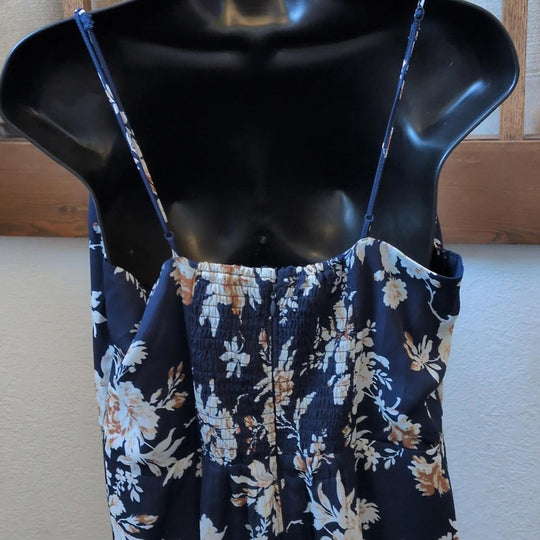 Abercrombie & Fitch Camille Dress In Navy Floral - Large.