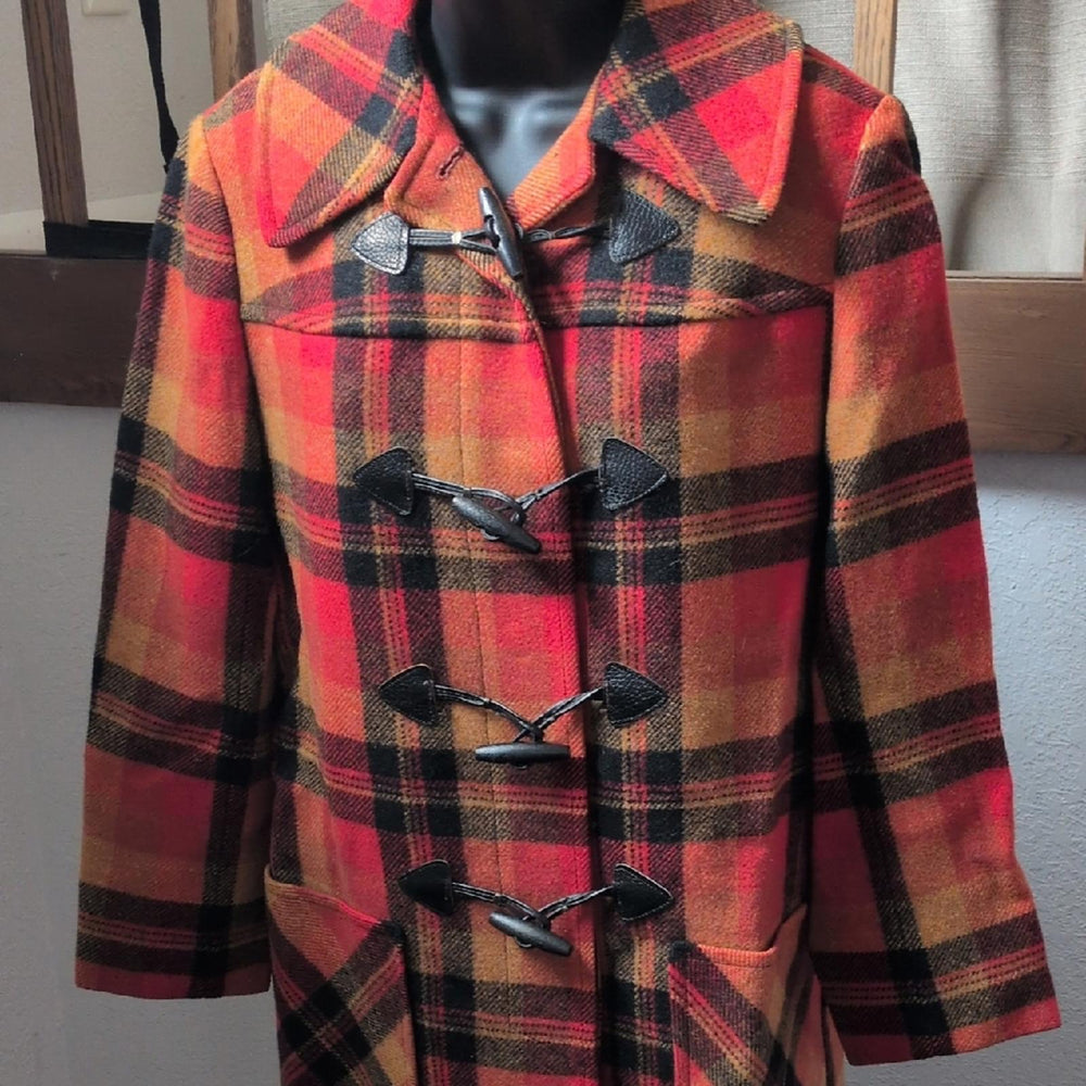 Vintage Knockabouts By Pendleton Plaid Wool Duffle Coat -Vintage size 8