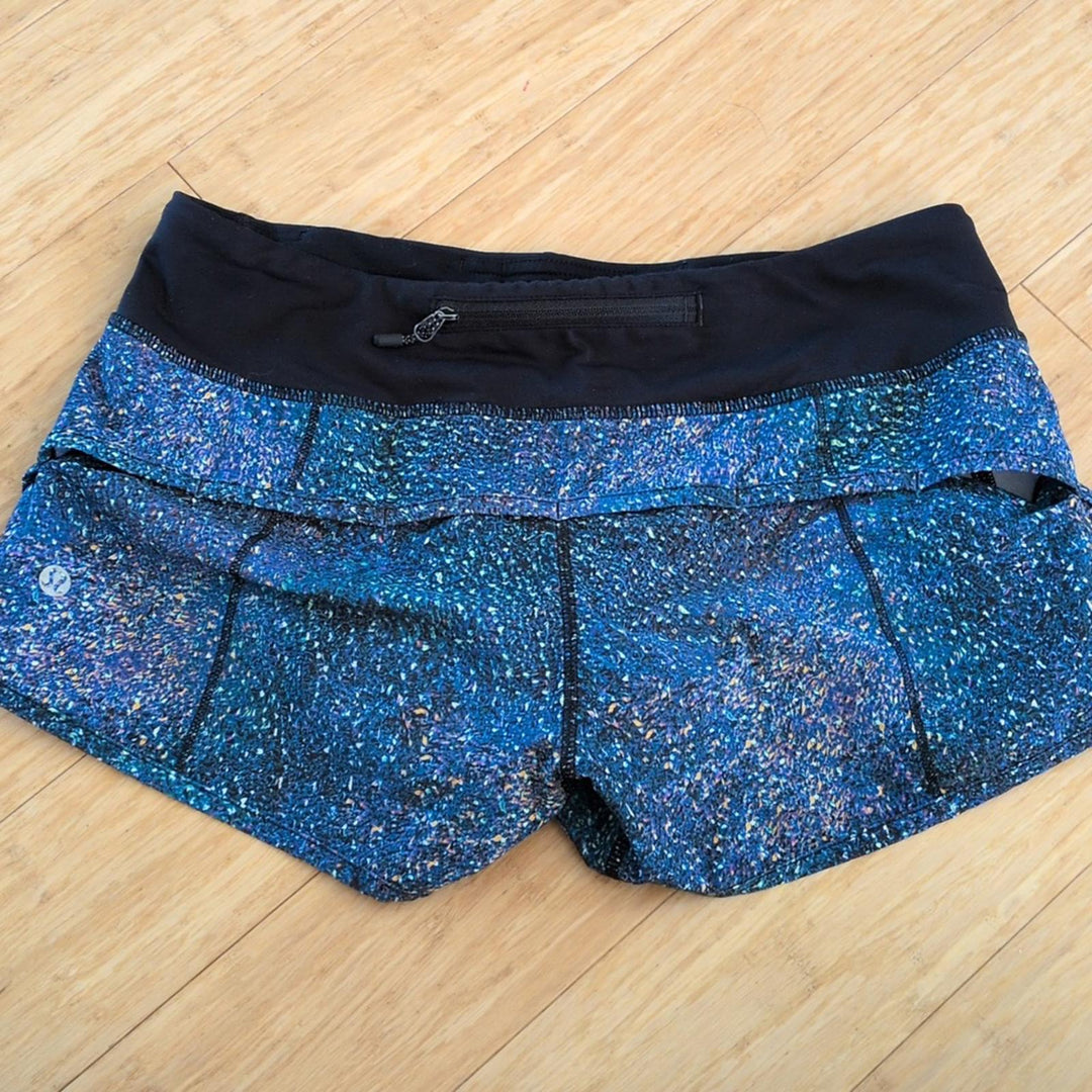 Lululemon Speed Shorts in "Strive Multi Black" Size 4