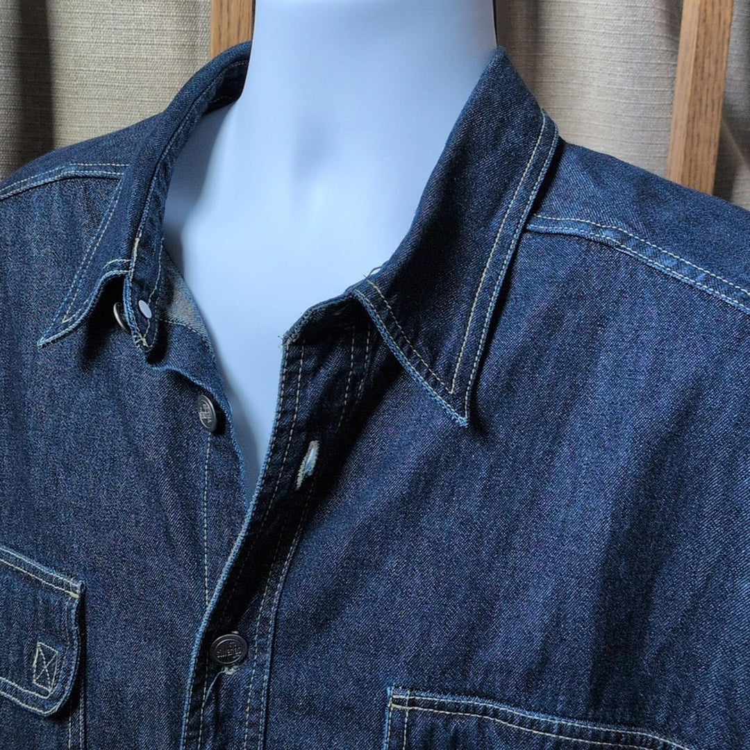 Sample Garment! Levi's Silvertab Men's Button Down Denim Shirt