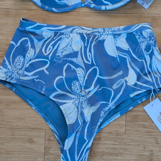 Reformation Lago Bikini In Cozumel - Medium