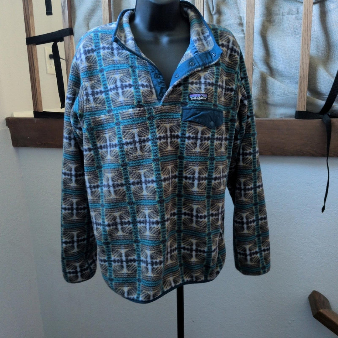 Patagonia Synchilla Sweater In Snow Beam Pale Periwinkle - Medium