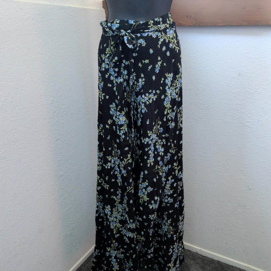 Reformation Blue Floral Viscose Maxi Wrap Skirt - S/M