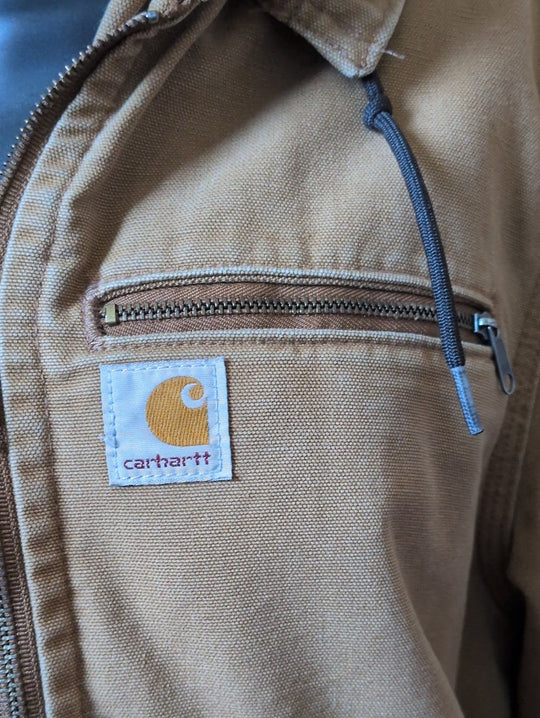 Carhartt Women's Weathered Wildwood Jacket  in brown canvas  - Small