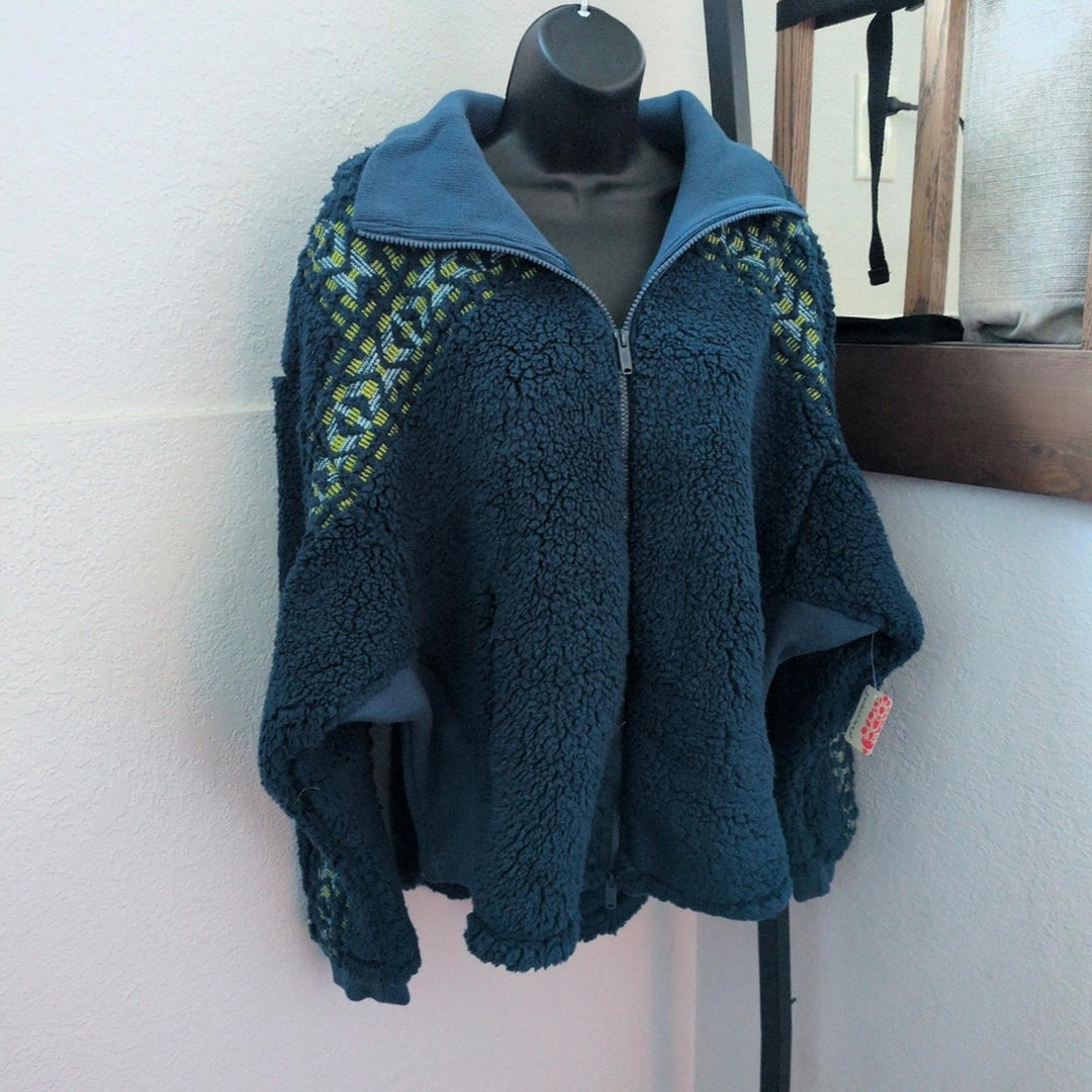 Free People Snowy Peaks Embroidered Fleece Jacket - Medium