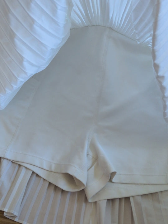 Old Navy Pleated White Tennis Mini Skort -  Small