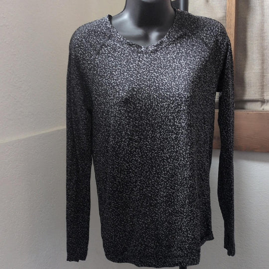 Athleta Base Layer Long Sleeve Running Shirt - M