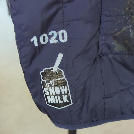One of a kind! snow milk reworked vest