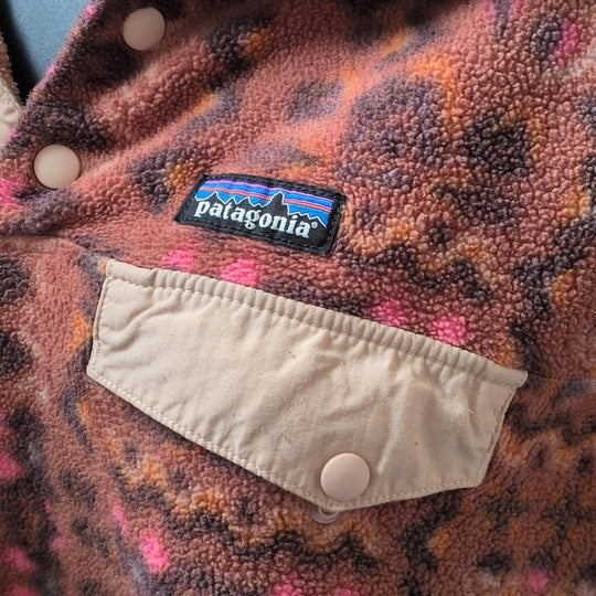 Patagonia Wandering Woods Pattern Synchilla - Small