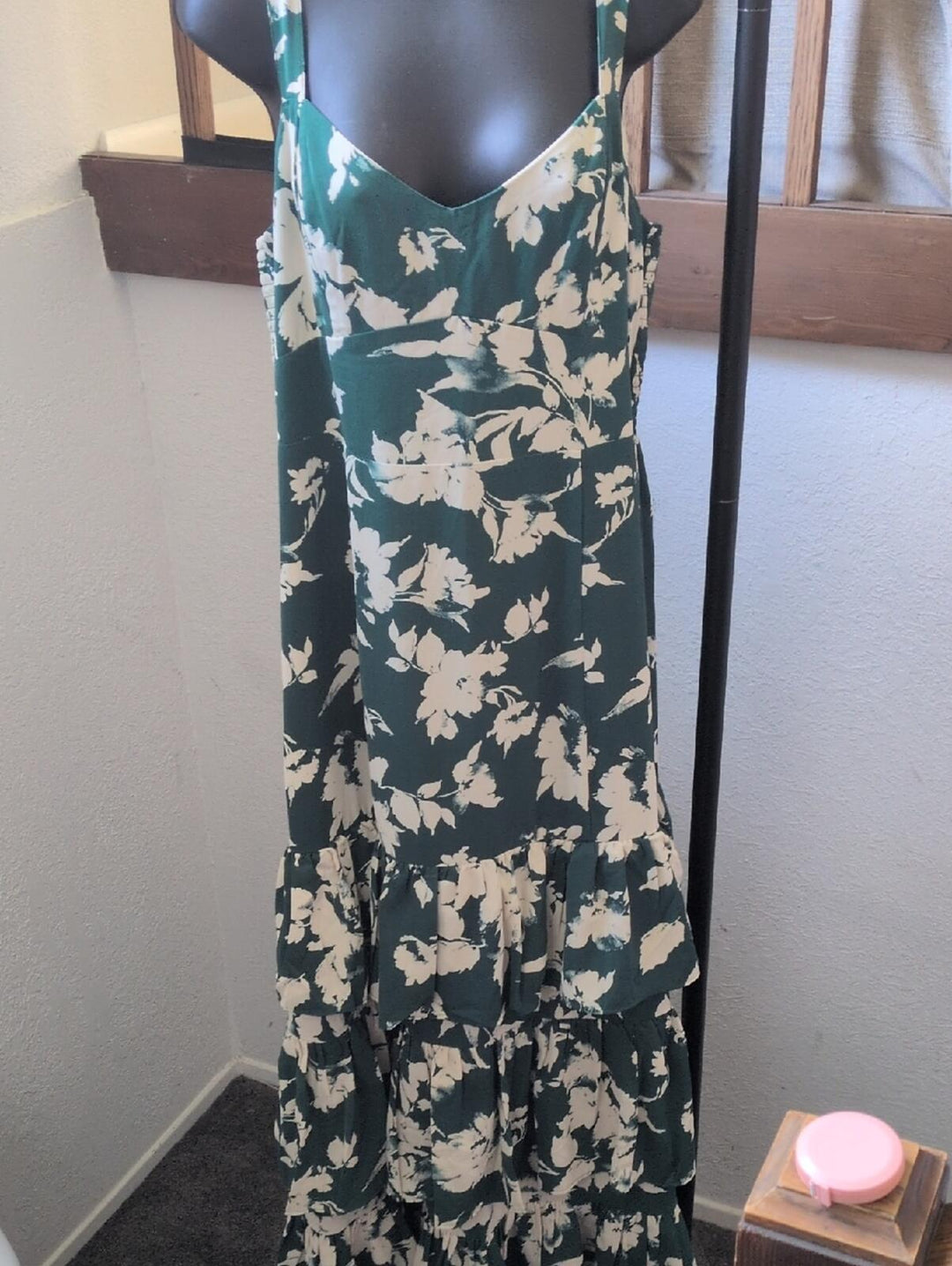 Abercrombie And Fitch Ruffle Tiered Maxi Dress In Green Floral - Large