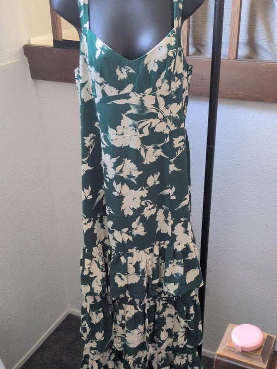 Abercrombie And Fitch Ruffle Tiered Maxi Dress In Green Floral - Large