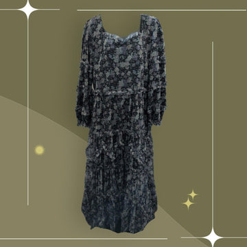 Ivy City Co Catherine Dress In Dark Floral  -  Extra Large