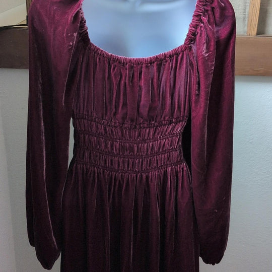 Hill House Long Sleeve  Burgundy Velvet Jasmine Dress - Medium
