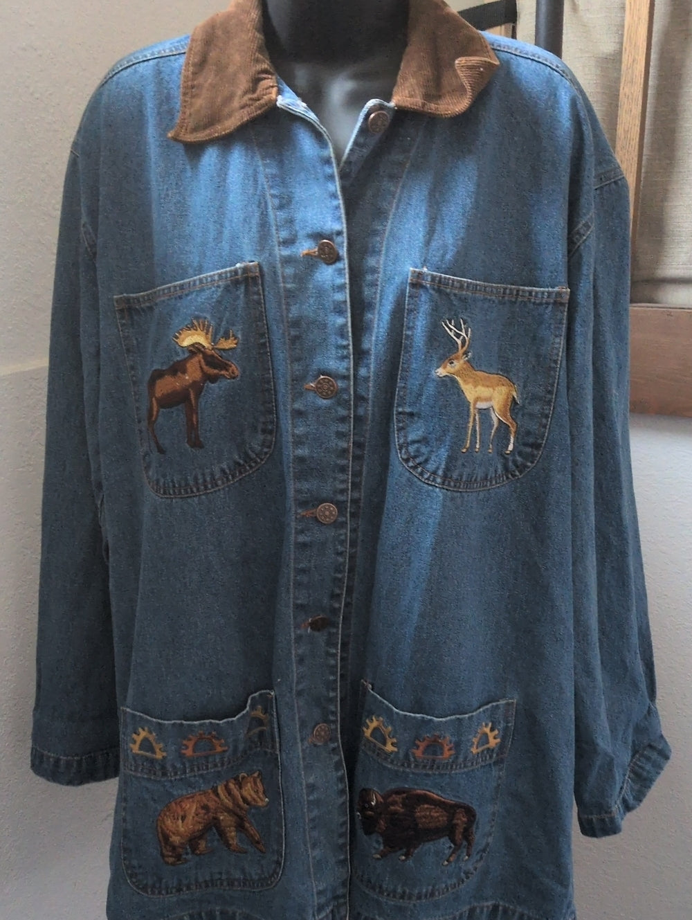 Vintage Embroidered Casey Coleman Denim Woodland Animals Barn Jacket - M/L