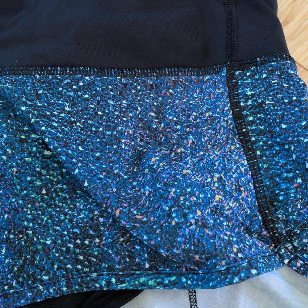 Lululemon Speed Shorts in "Strive Multi Black" Size 4