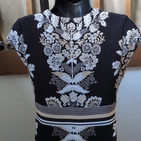 Ett:Twa Anthropologie Soiree Knit Embroidered Dress