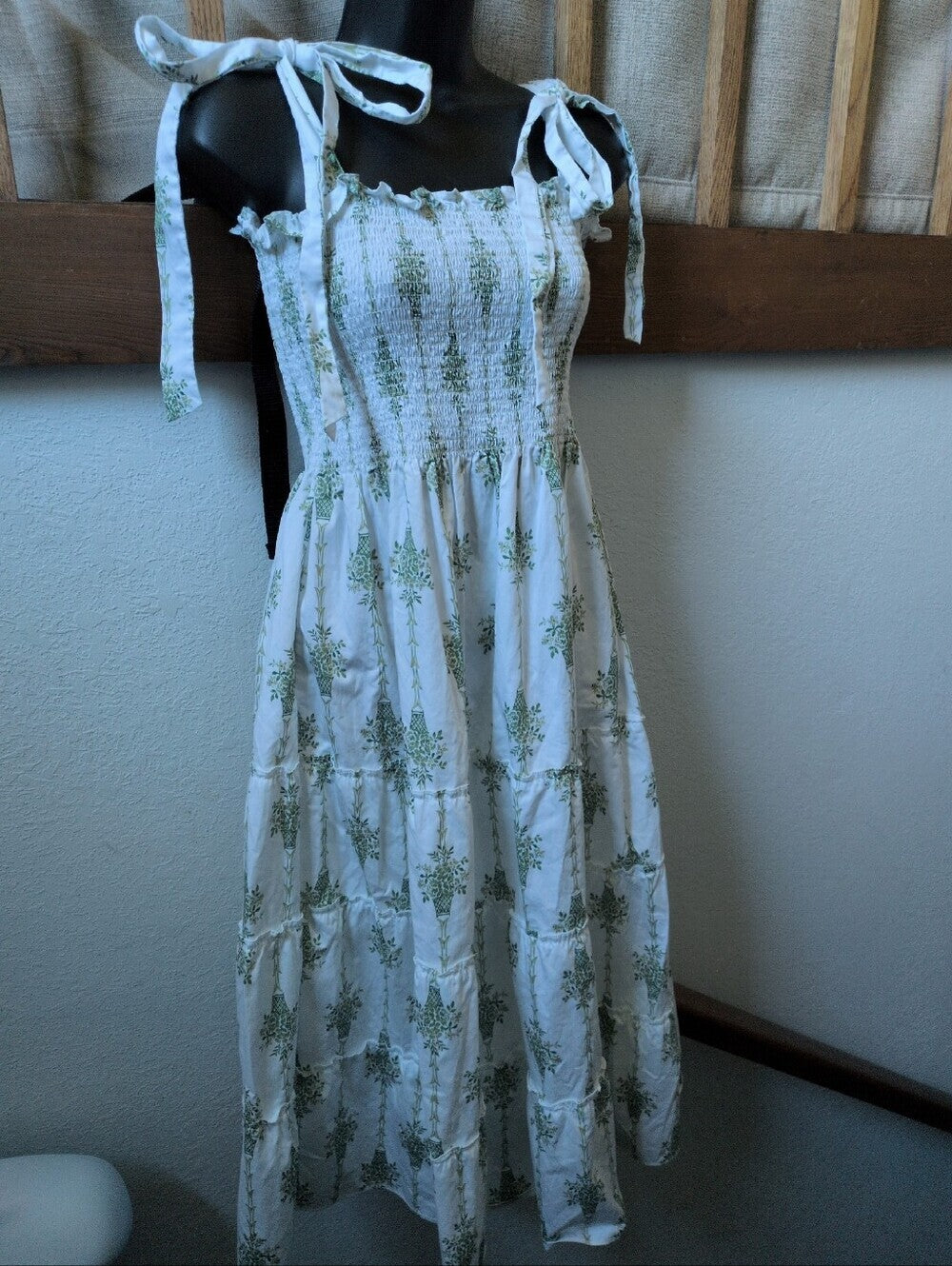 Hill House Home Ribbon Ellie Nap Dress In Green Basket Trellis Floral Size L
