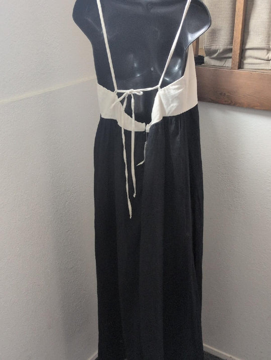 Abercrombie And Fitch Tie Back Maxi Dress In Creme And Black  - Large