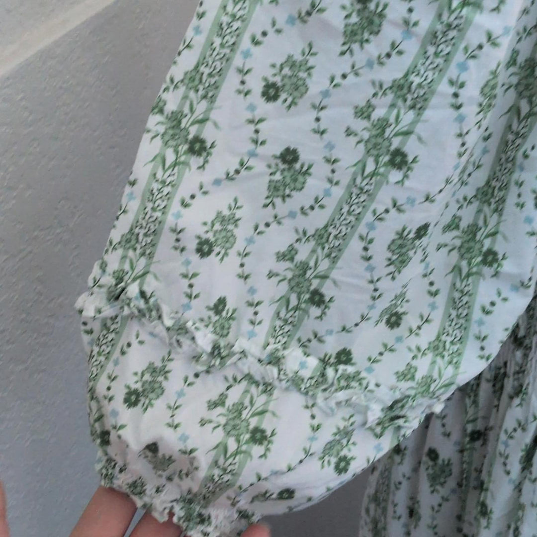 Hill House Home Nesli Nap Dress In Green Vine Print - Large