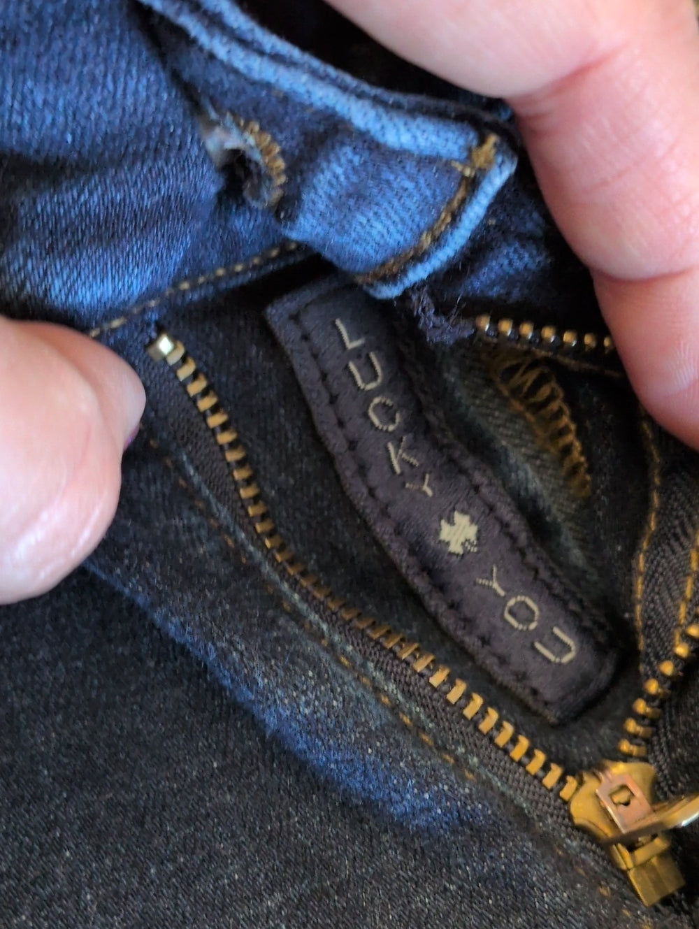 Lucky Brand Sweet N Straight Dark Wash Denim Jeans Size 6 / 28