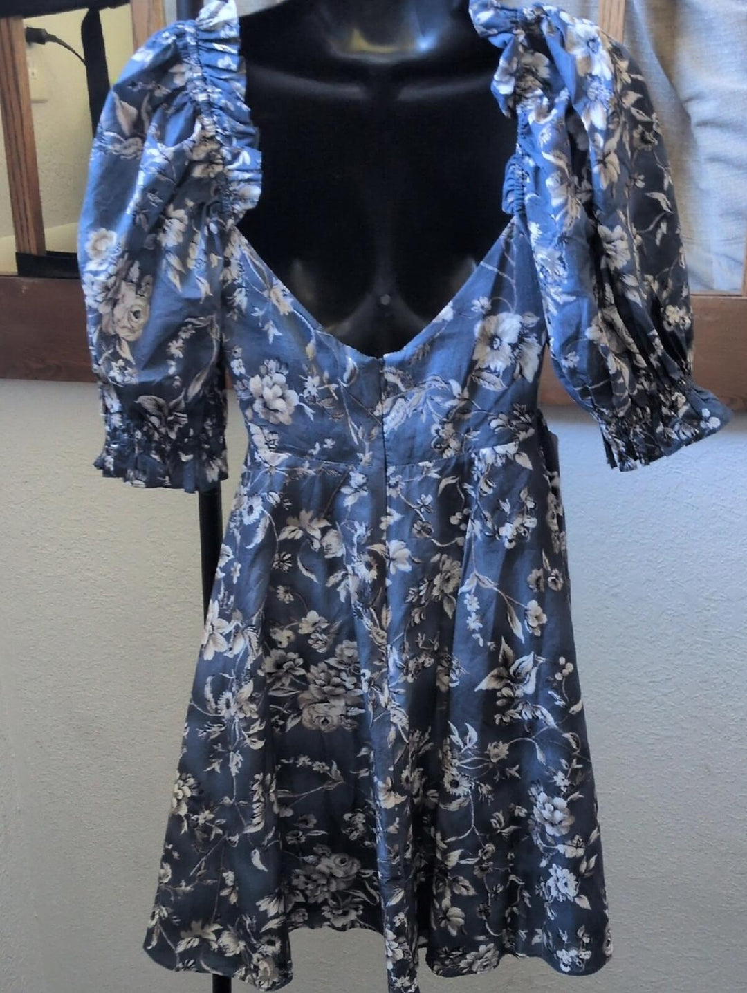 Selkie Blue Floral Cotton Puff Sleeve Mini Dress - L