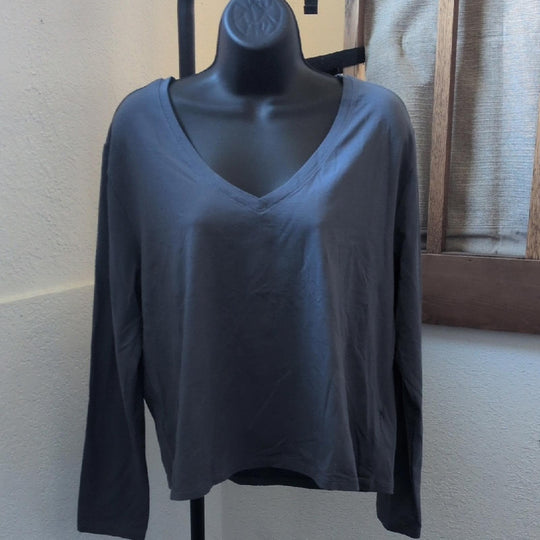 Blue Athleta V-neck Long Sleeve Shirt - L