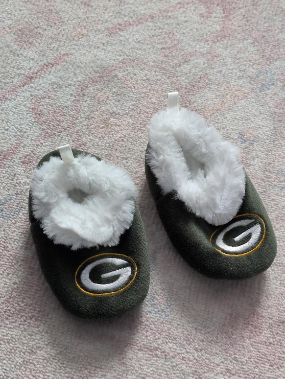 Green Bay Packers Infant Size Baby Slippers Like New