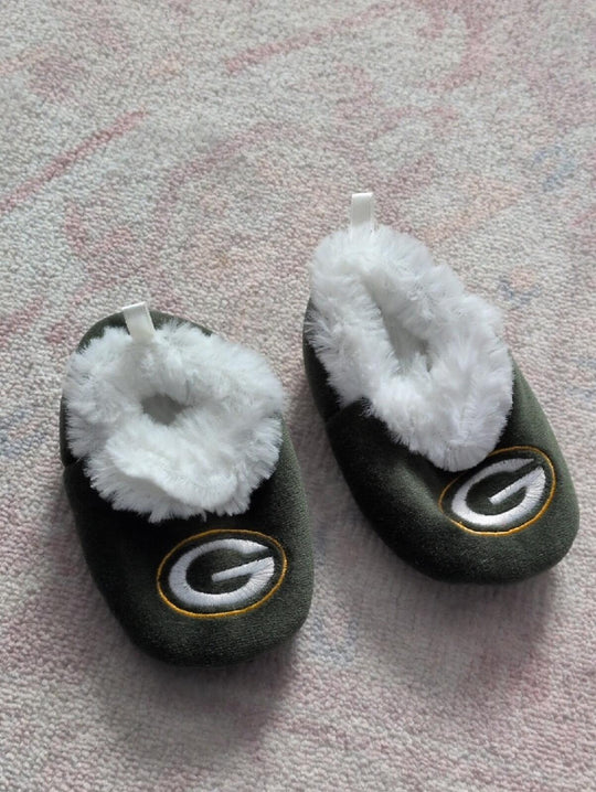 Green Bay Packers Infant Size Baby Slippers Like New