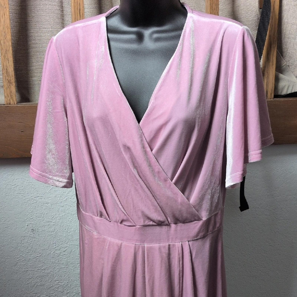 Jessakae Velvet Mauve Tulip Hem Midi Dress - Medium