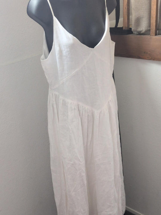 Dissh Lexi Midi Linen Dress In White - US 12