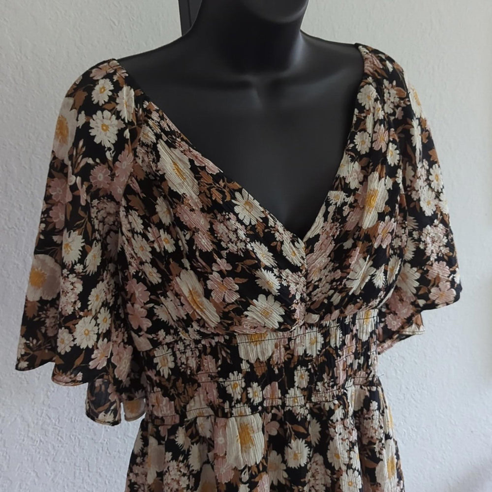 Abercrombie gorgeous black floral mini dress