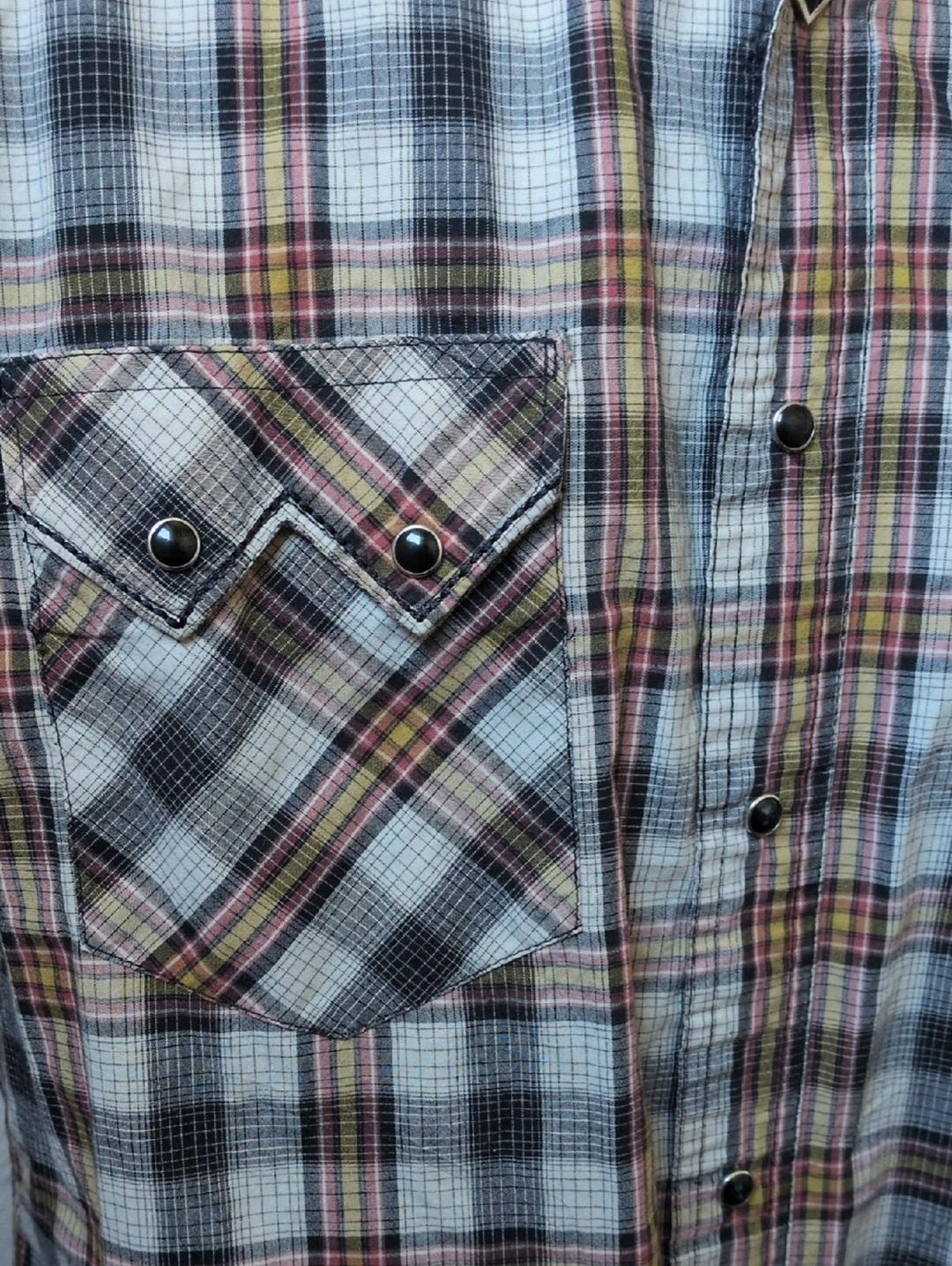 Vintage Wrangler Plaid Pearl Snap Button Down Shirt - Medium