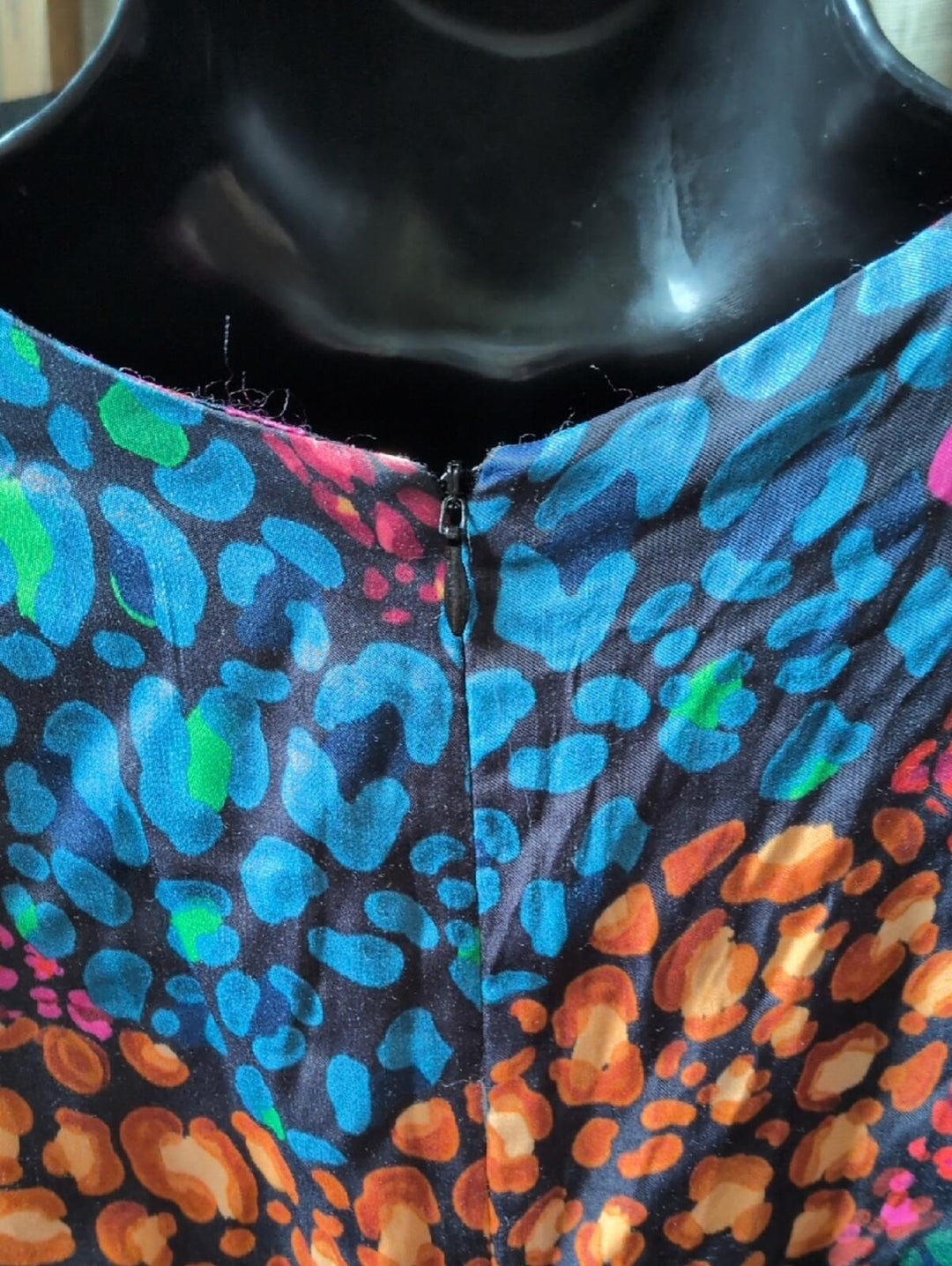 Viral Tiktok Farm Rio Rainbow Hearts Viscose Midi Dress - M