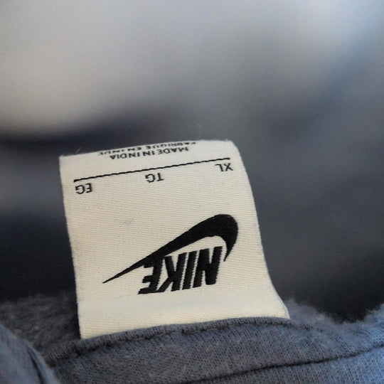 Nike Essential Club Fleece Hoodie - Extra Large