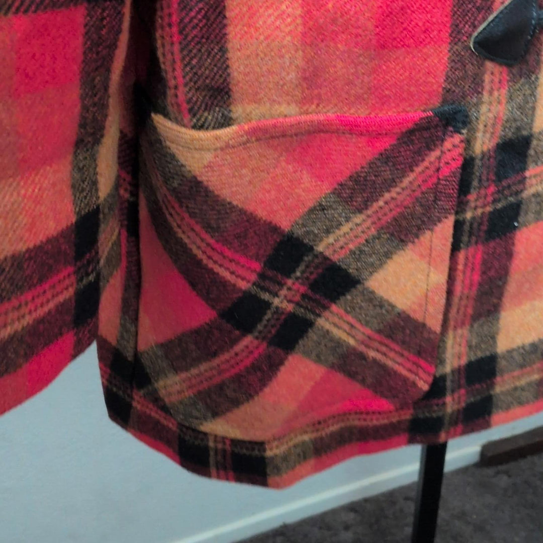 Vintage Knockabouts By Pendleton Plaid Wool Duffle Coat -Vintage size 8
