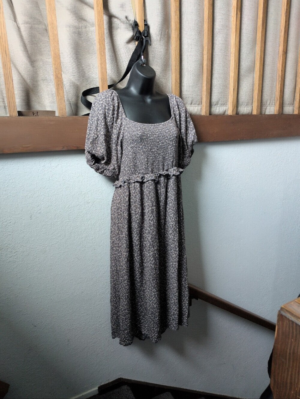 Neuflora Emory Dress In Grey Floral Size M