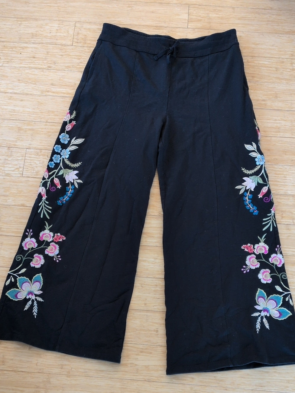 Johnny Was Drawstring Embroidery Wide Leg Pant Size XL