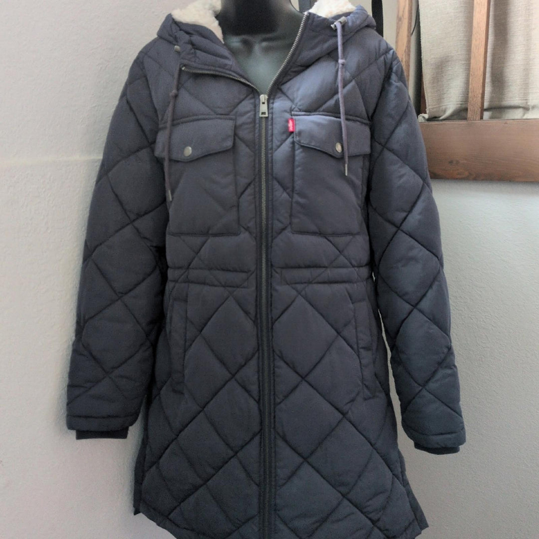 Levi's Diamond Sherpa Long Quilted Parka With Hood - Large