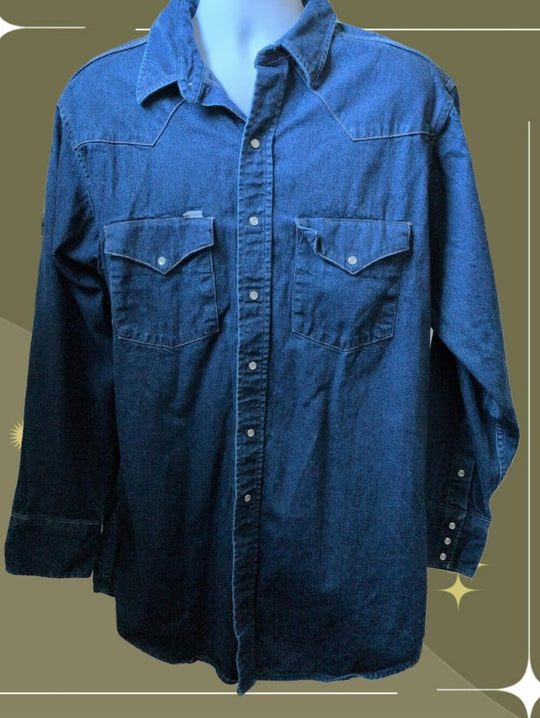 Vintage Carhartt SU008 denim pearl snap shirt In Dark Wash 18 X 36 (XL)