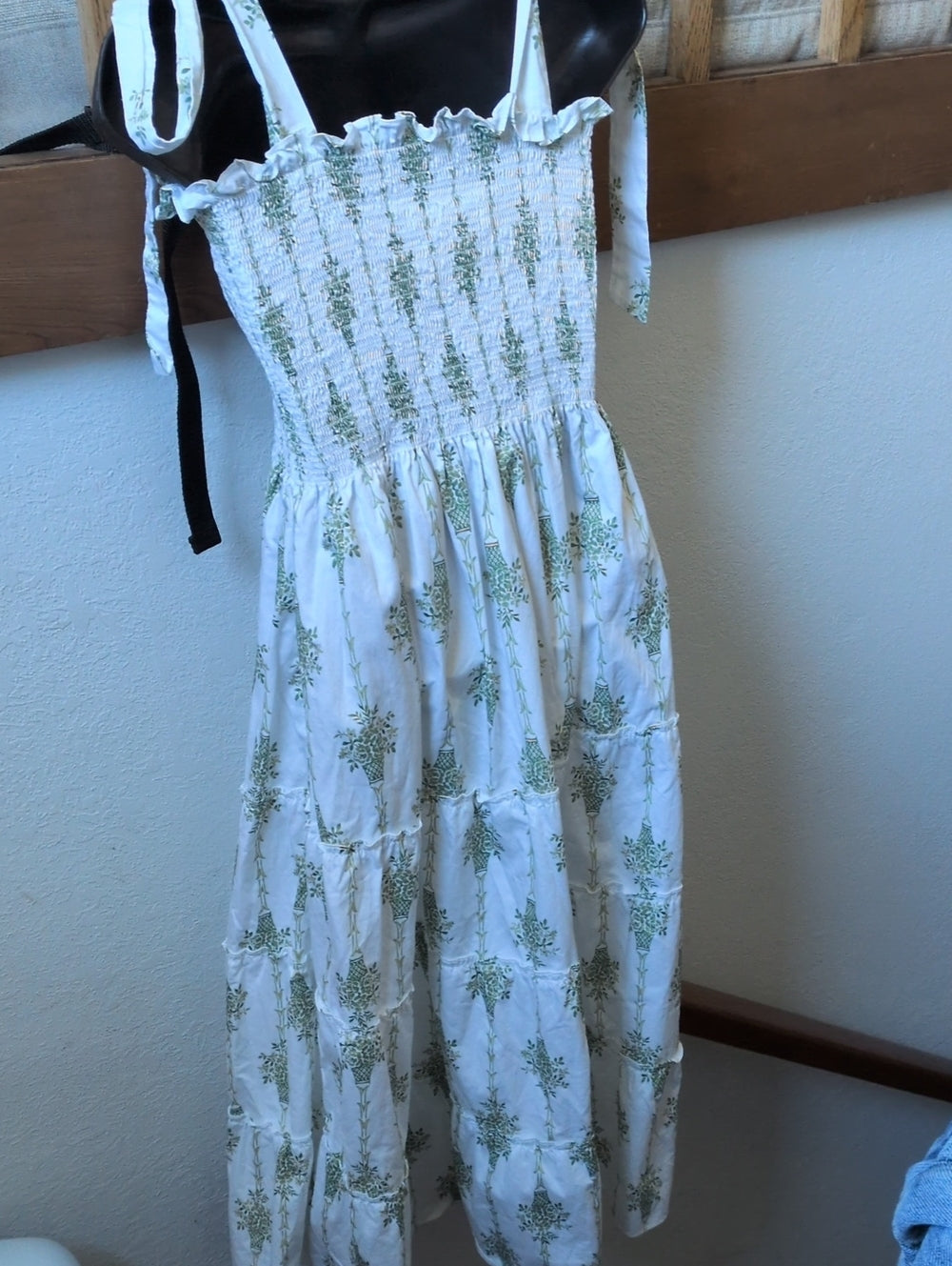 Hill House Home Ribbon Ellie Nap Dress In Green Basket Trellis Floral Size L