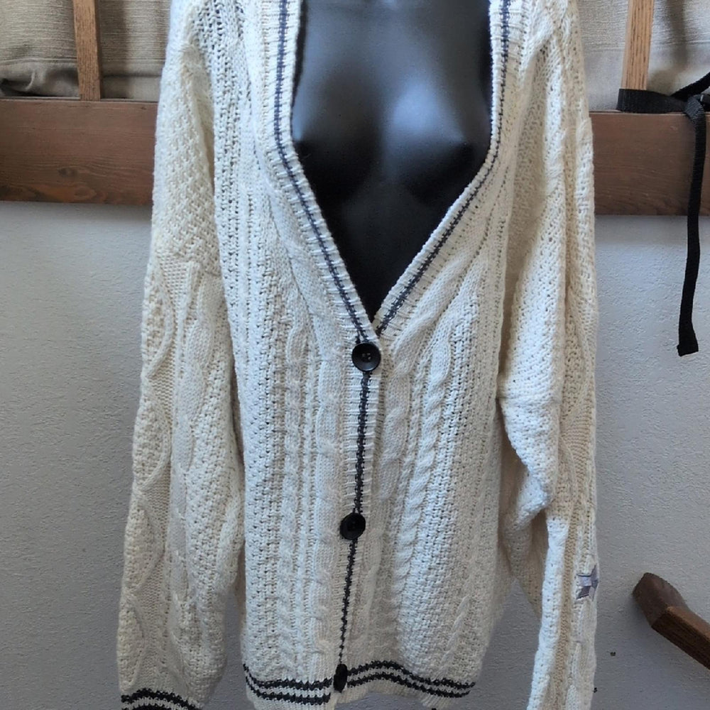 Rare Taylor Swift Folklore Star Sweater - 3x /4X